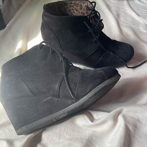 Size 9 Black Wedges with Laces and Inner Leopard Print